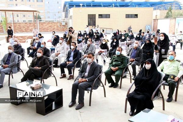 آیین نمادین آغاز سال تحصیلی جدید در سمنان