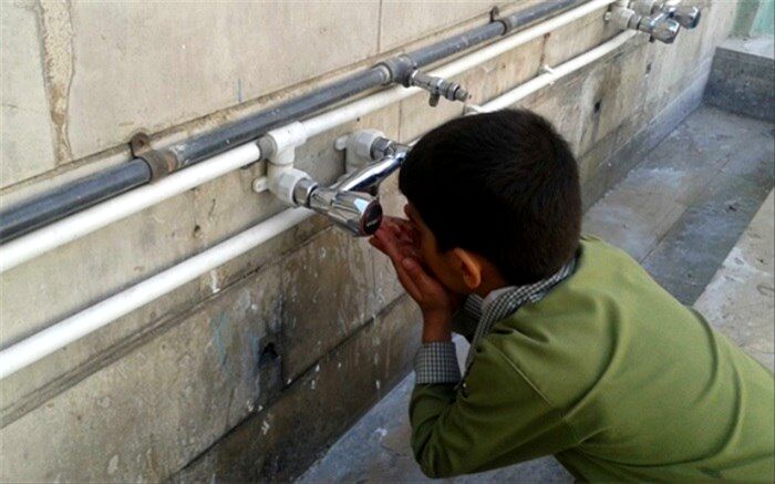 حذف آبسردکن مدارس و استفاده دانش آموزان از بطری شخصی الزامی است