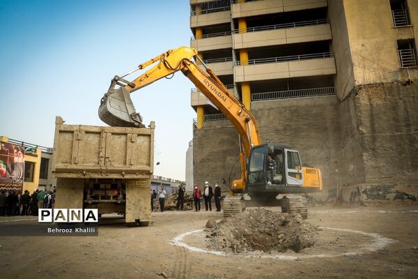 آغاز عملیات اجرایی احداث خط ۱۰ مترو
