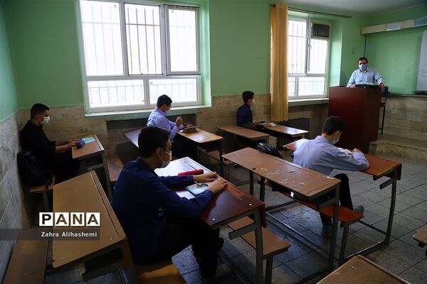 مدارس زیر سایه کرونا - 2