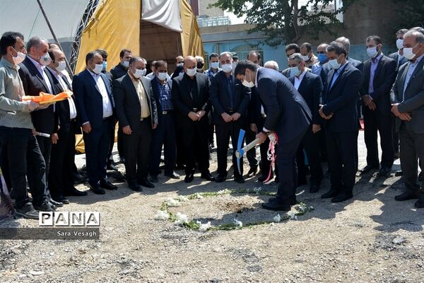 آیین کلنگ زنی 5 پروژه آموزشی در شهرستان شهریار