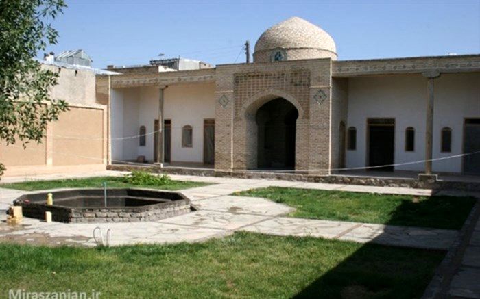 ساخت سریال شهید شهریاری در بقعه میرزایی آغاز شد