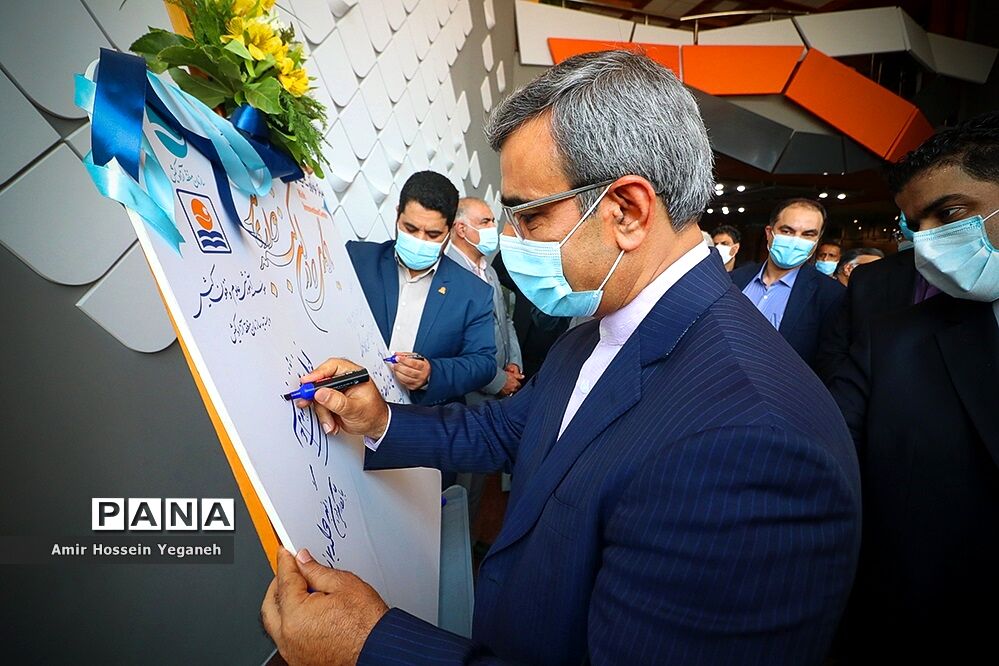 افتتاح ۱۱ طرح عمرانی و زیر بنایی در جزیره کیش
