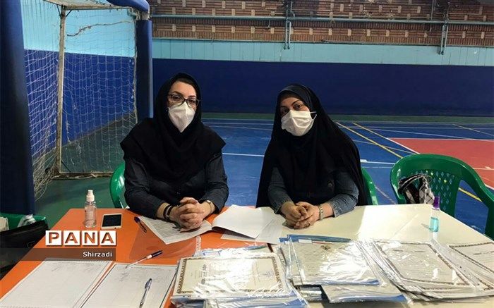 تقدیر از دبیران تربیت بدنی مدارس منطقه چهار