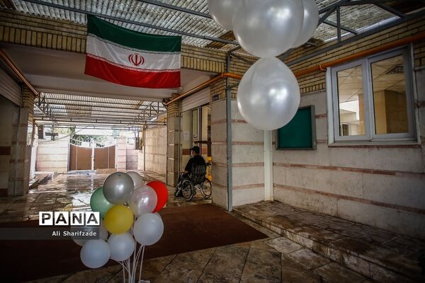 مدارس زیر سایه کرونا -4