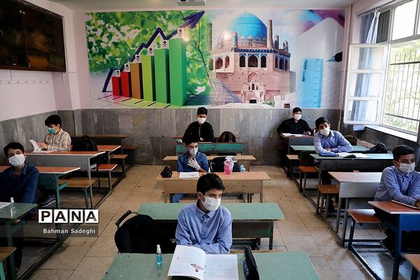 مدارس زیر سایه کرونا -6
