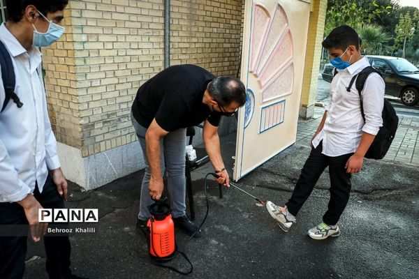 مدارس زیر سایه کرونا-7