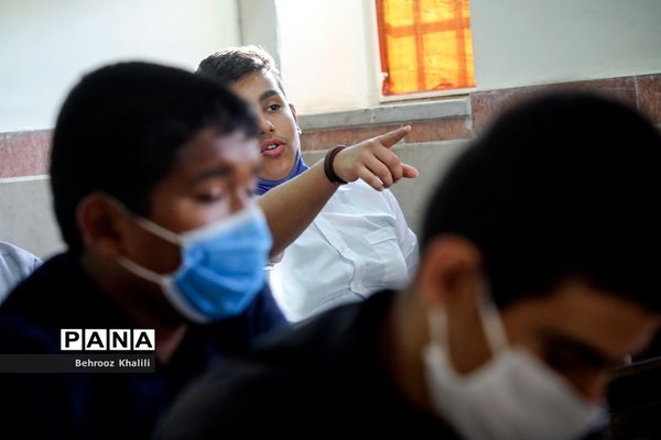 مدارس زیر سایه کرونا-7