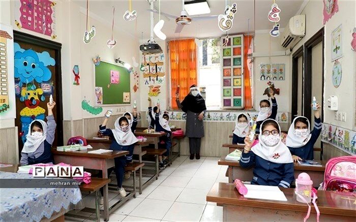 نظارت مستمر تیم های بهداشتی بر مدارس استان گلستان