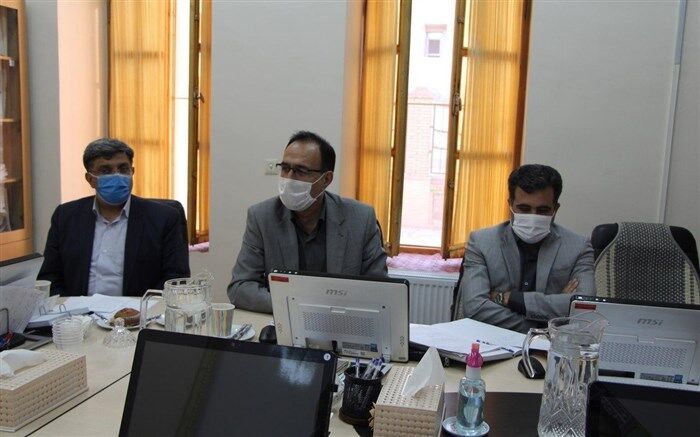 ملتی که کتاب نمی خواند، دچار آسیب خواهد شد