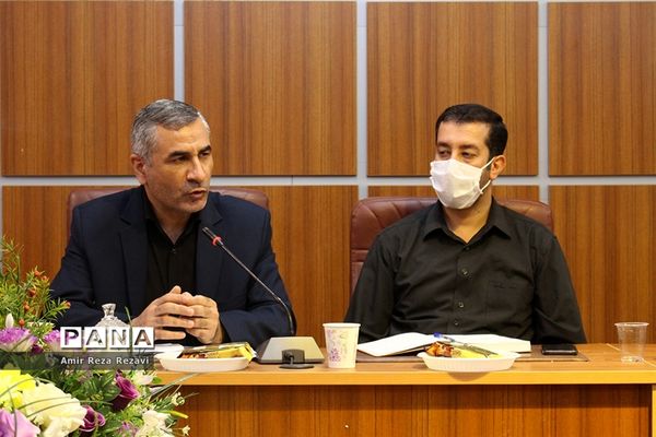 نشست  فصل تابستان شورای برنامه‌ریزی سازمان دانش‌آموزی استان خوزستان