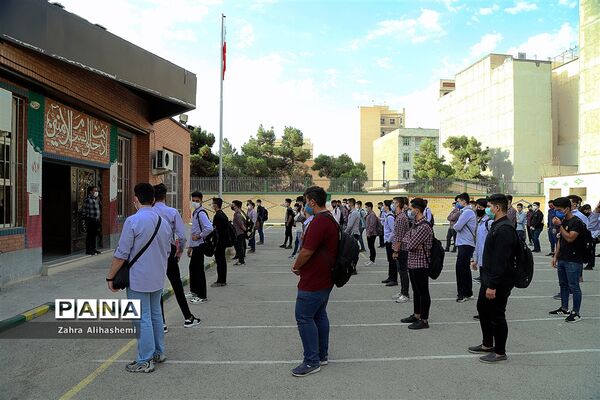 مدارس زیر سایه کرونا-8