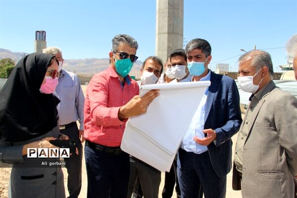 بازدید مدیرکل دفتر فنی استانداری فارس از پروژه‌های شهرداری نی‌ریز