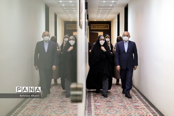 نشست مشترک مدیران کل آموزش و پرورش و مشاوران امور بانوان استان‌ها
