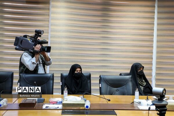 نشست مشترک مدیران کل آموزش و پرورش و مشاوران امور بانوان استان‌ها