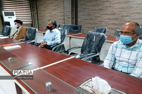 تجلیل از فعالان و طلایه داران منطقه دلوار