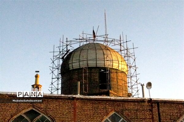 بازسازی گنبد امامزاده سید محمد(ع) در کاشمر