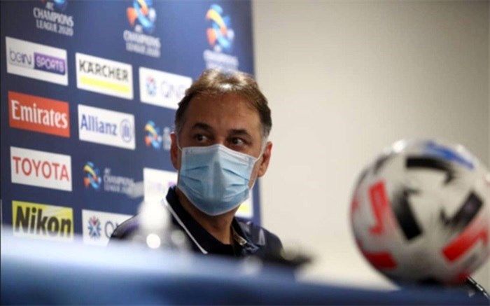 نامجو مطلق: مقابل الشرطه فقط به برد فکر می‌کنیم