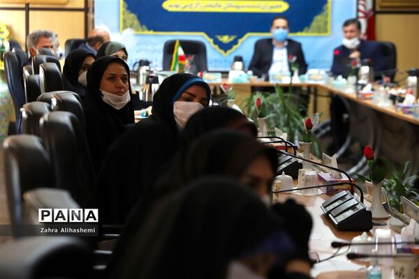 نشست هم اندیشی مجمع خیرین مدرسه ساز شهر تهران