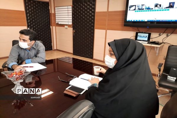 جلسه  ویدئو کنفرانس  مشاوران پایگاه‌های انتخاب رشته داوطلبان کنکور منطقه 13