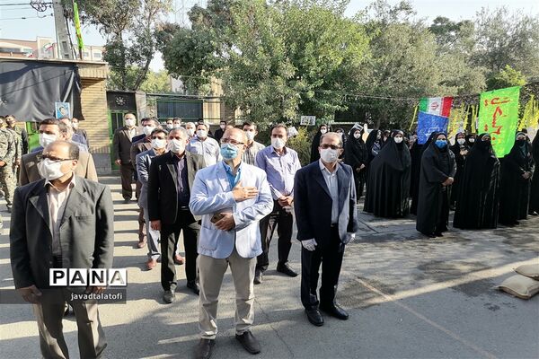 صبحگاه مشترک حوزه بسیج دانش‌آموزی و فرهنگیان ناحیه دو شهر ری