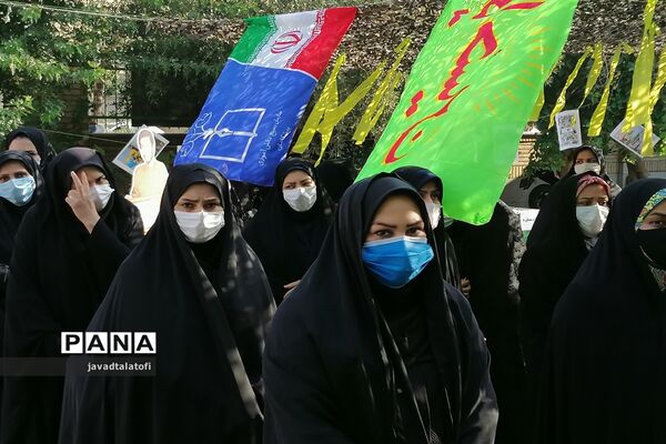 صبحگاه مشترک حوزه بسیج دانش‌آموزی و فرهنگیان ناحیه دو شهر ری