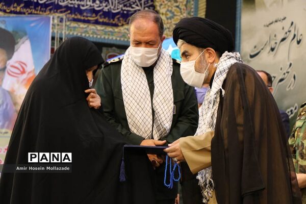 مراسم تجلیل از پیشکسوتان دفاع مقدس در آذربایجان غربی