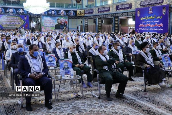 مراسم تجلیل از پیشکسوتان دفاع مقدس در آذربایجان غربی