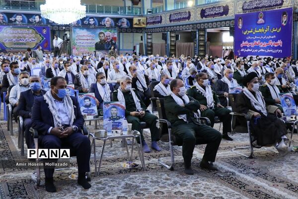 مراسم تجلیل از پیشکسوتان دفاع مقدس در آذربایجان غربی