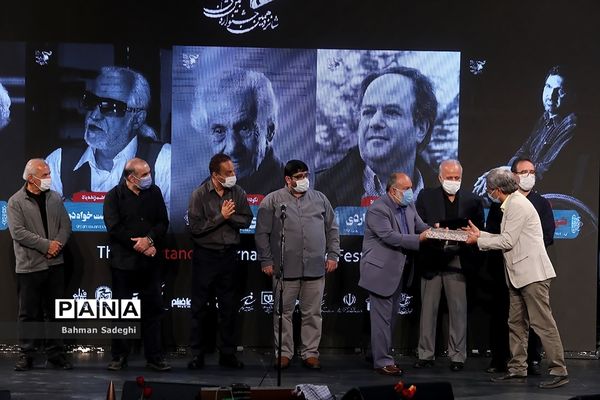 آیین افتتاحیه شانزدهمین جشنواره بین المللی فیلم مقاومت