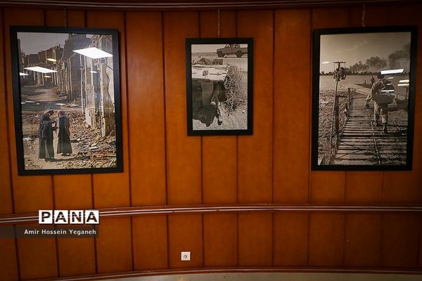 آیین گشایش نمایشگاه عکس دفاع مقدس