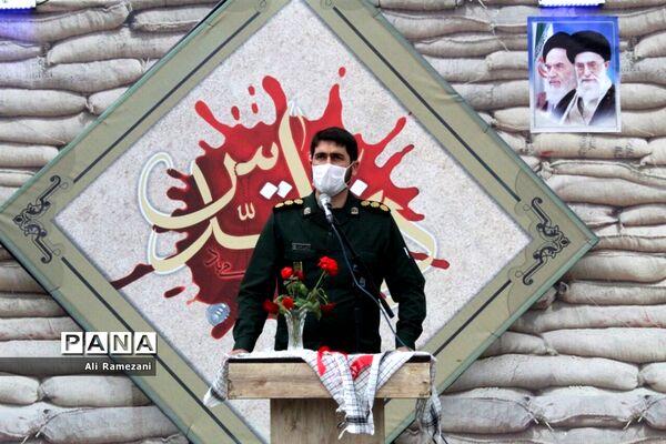 افتتاح نمایشگاه عکس دفاع مقدس در قائم شهر