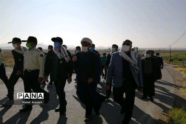 همایش پیاده‌روی مشترک کارکنان ناحیه مقاومت بسیج سپاه و فرماندهی انتظامی شهرستان  خوسف