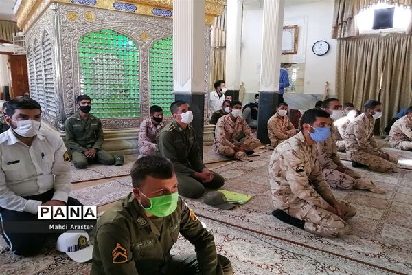 تجلیل از سربازان نمونه ناحیه مقاومت بسیج سپاه و فرماندهی انتظامی شهرستان خوسف