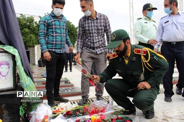 غبارروبی گلزار شهدای شهرستان ساری