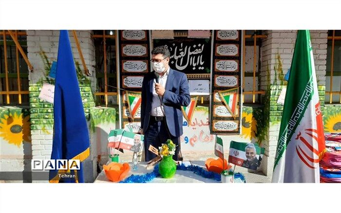 برگزاری شور عاطفه ها در دبستان شهید قاسم داودی منطقه ۱۲