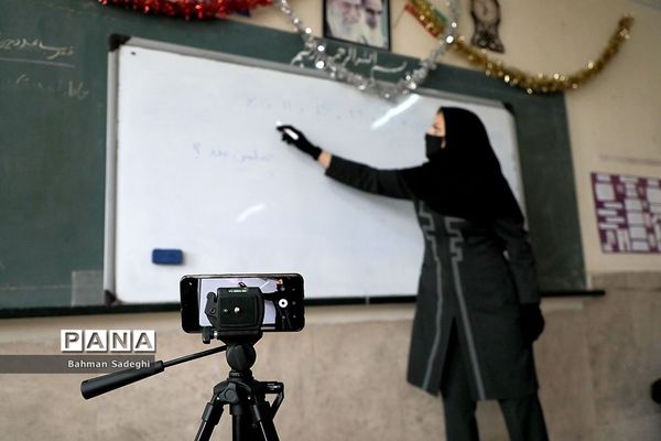 مدارس زیر سایه کرونا-11