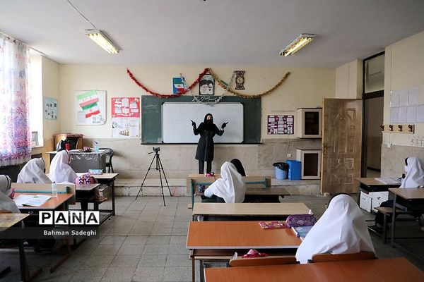 مدارس زیر سایه کرونا-11