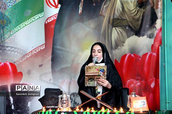 نواختن زنگ دفاع مقدس در مدارس شیراز