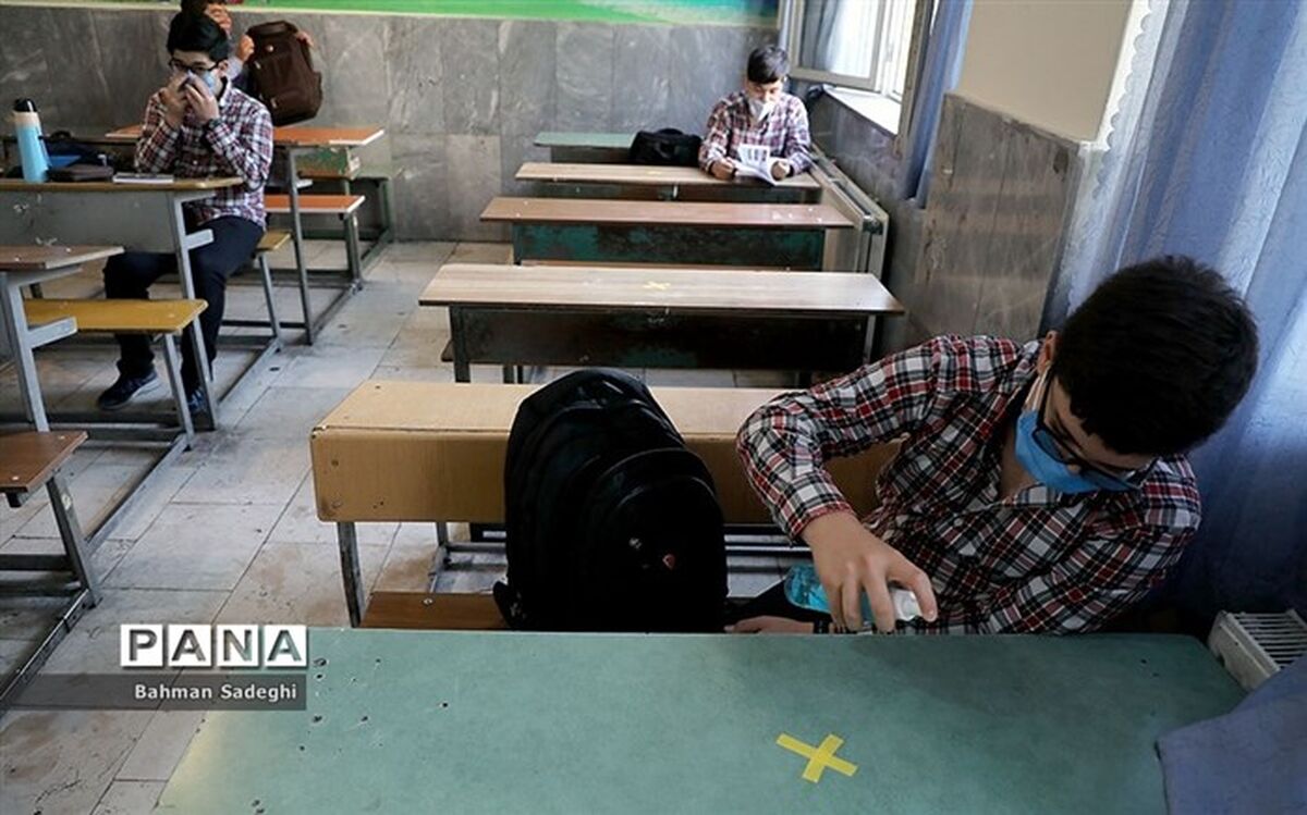 کلاسی که ابتلا به کرونا در آن مشاهده شود، تعطیل می‌شود