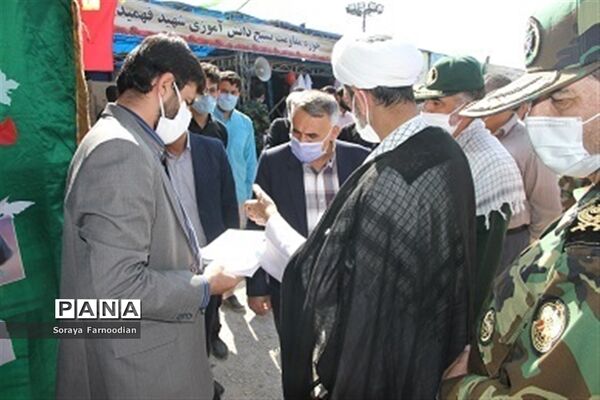 افتتاح نمایشگاه رزمی، فرهنگی (دفاع مقدس ) در فرهنگسرای بجنورد