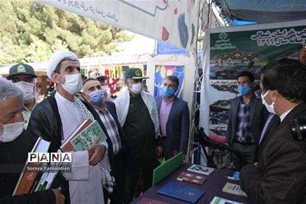افتتاح نمایشگاه رزمی، فرهنگی (دفاع مقدس ) در فرهنگسرای بجنورد