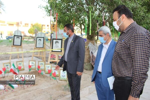 افتتاح نمایشگاه دستاوردهای دفاع مقدس  و مقاومت در بوشهر