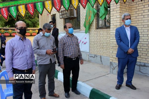 نواختن زنگ ایثار و مقاومت در بوشهر