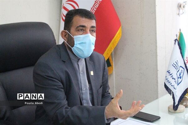 نشست صمیمی خادمان قرآن با معاون پرورشی و فرهنگی آموزش و پرورش استان بوشهر