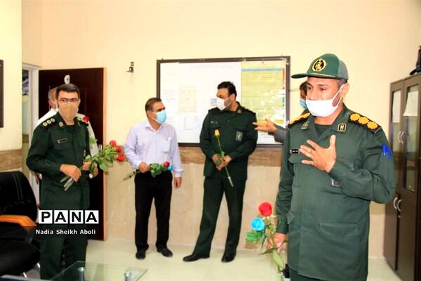 تجلیل مدیریت آموزش و پرورش شهرستان بوشهر از مدافعان سلامت