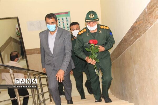 تجلیل مدیریت آموزش و پرورش شهرستان بوشهر از مدافعان سلامت