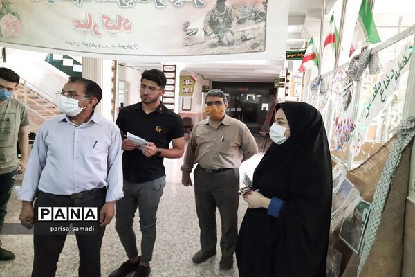 انتخاب رشته کنکور توسط مشاورین مجرب منطقه 13