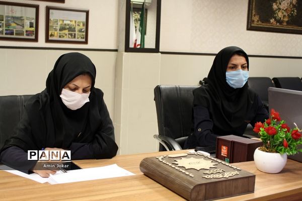 نشست ویدئویی هم اندیشی مدیران ستادی و استانی سازمان های دانش آموزی کشور