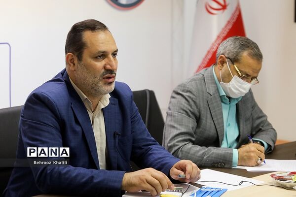 نشست هم‌اندیشی مدیران ستادی و استانی سازمان دانش آموزی جمهوری اسلامی ایران